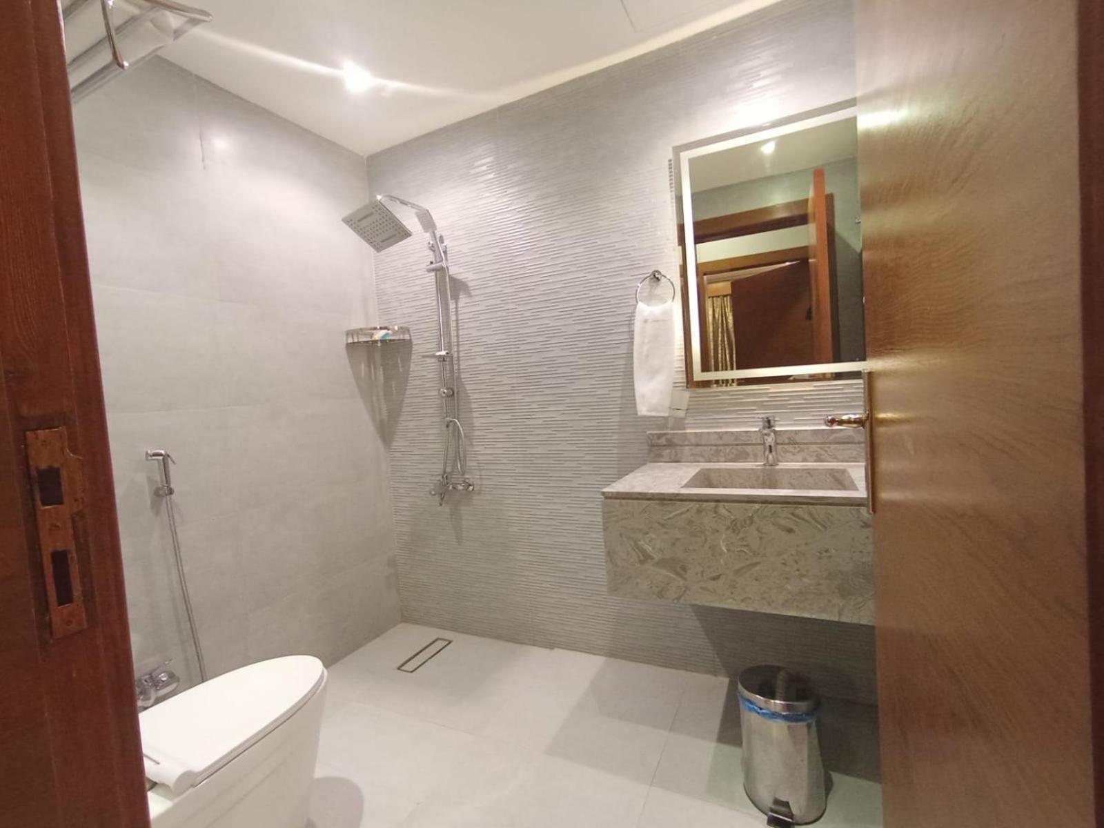 Almasem Serviced Apartments -Exit 5 Ер-Ріяд Екстер'єр фото